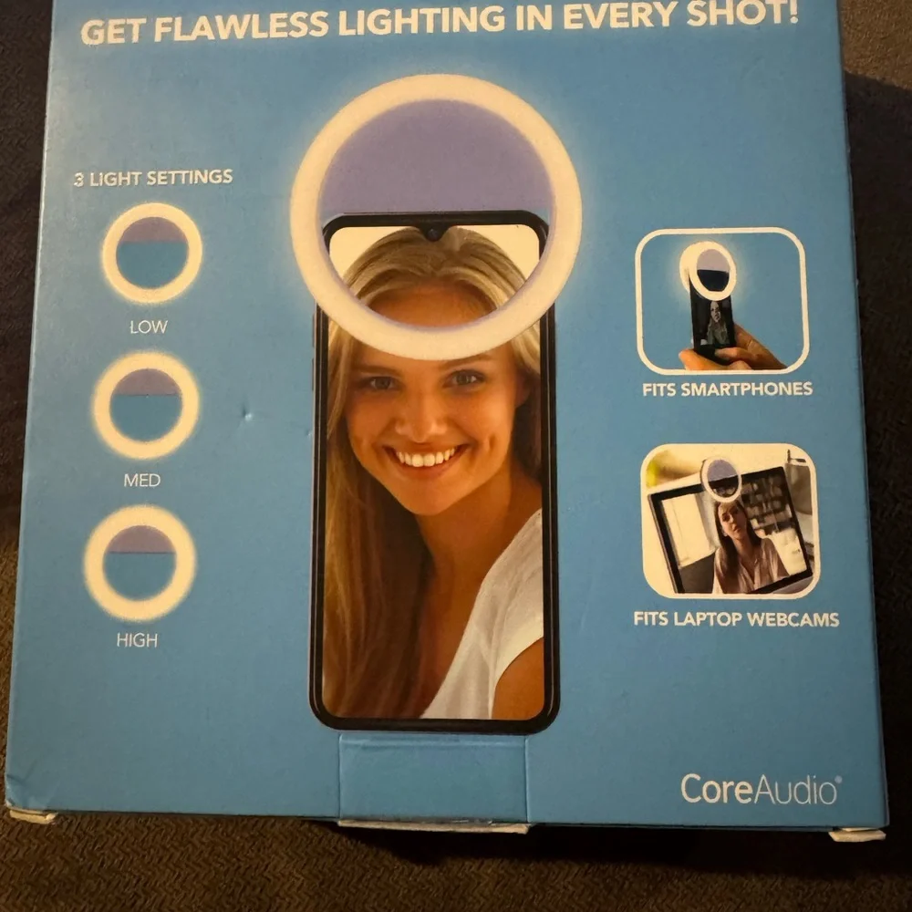 COPY - CoreAudio Clip On Selfie Light